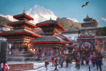 Die historische Stadt Patan, die ehemals Lalitpur hieß und im Kathmandu-Tal in Nepal liegt, geht auf das Jahr 300 v. Chr. zurück. Der Durbar Square gehört zum Weltkulturerbe - Foto von Skreidzeleu