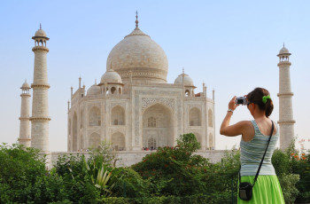 Ein herrlicher Blick auf das Taj Mahal in Agra