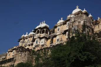 Fassade des Sardargarh fort heritage palast hotel rajasthan