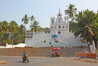 Die Kirche Our Lady of Immaculate Conception (Kirche der unbefleckten Empfängnis). Panjim (Panaji) – Hauptstadt des indisches Staates Goa - Foto von Alexandra Lande