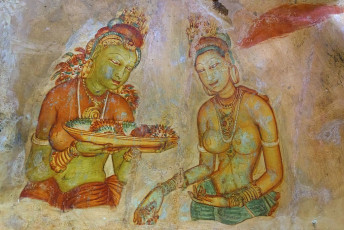 Einige der Fresken, die an den Wänden von Sigiriya, dem Löwenfelsen, gefunden wurden, stammen noch aus der Zeit von vor 500 n. Chr. Früher nahmen sie eine große Fläche der Felswand ein, heute sind jedoch nur noch wenige erhalten © Oskanov