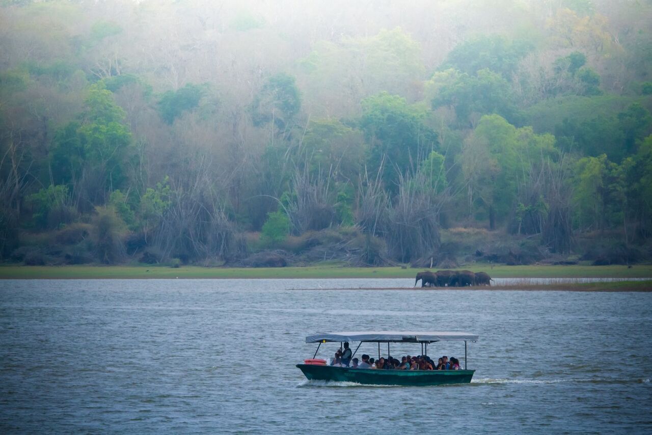 Szenische Bootstour auf dem Kabini River