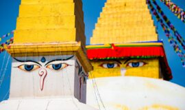 DIE HISTORISCHE STUPA SWAYAMBHUNATH