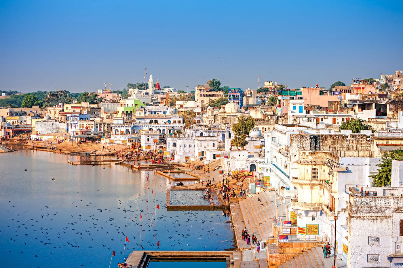 Die Ghats des heiligen Pushkar-Sees